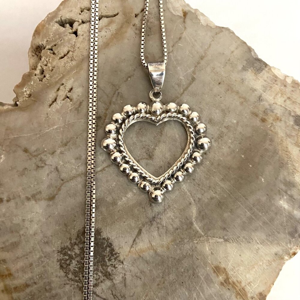 Sterling Silver 925 Beaded Open Heart Pendant Necklace 18" Box Chain - Picture 5 of 16
